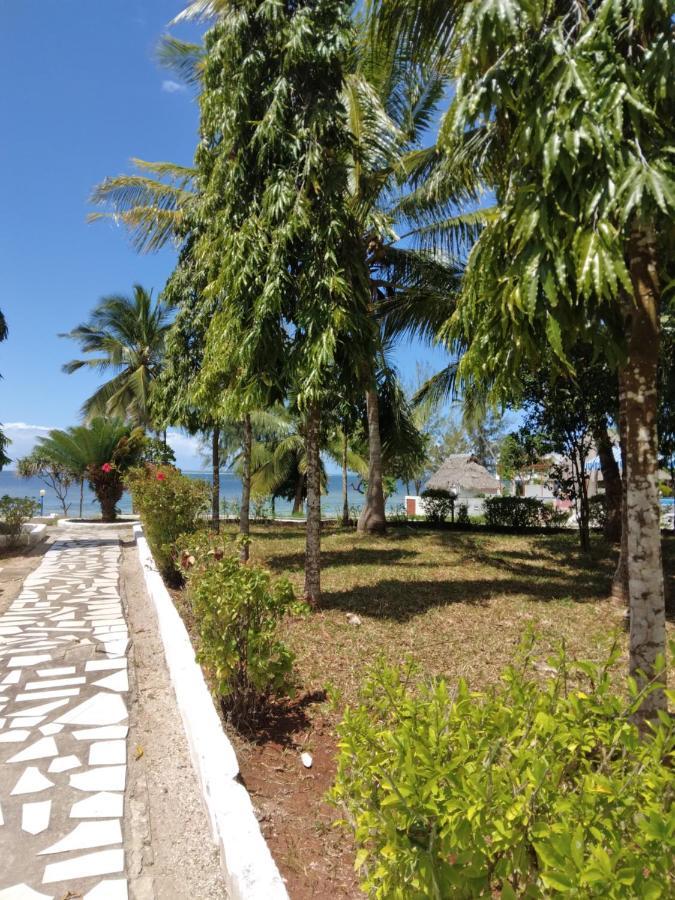 Coconut Tree Village Beach Resort Uroa Kültér fotó