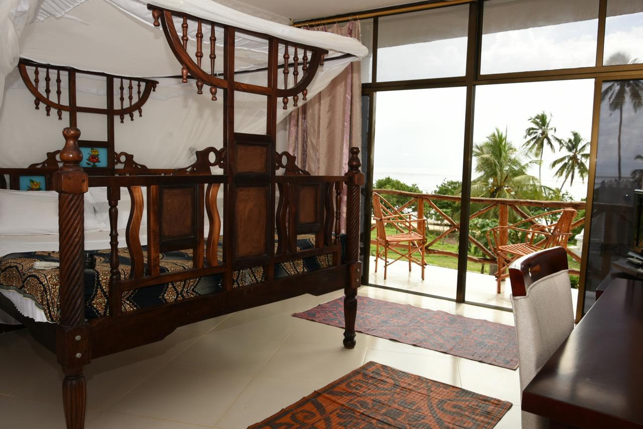 Coconut Tree Village Beach Resort Uroa Kültér fotó