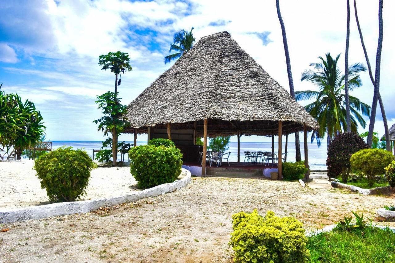 Coconut Tree Village Beach Resort Uroa Kültér fotó